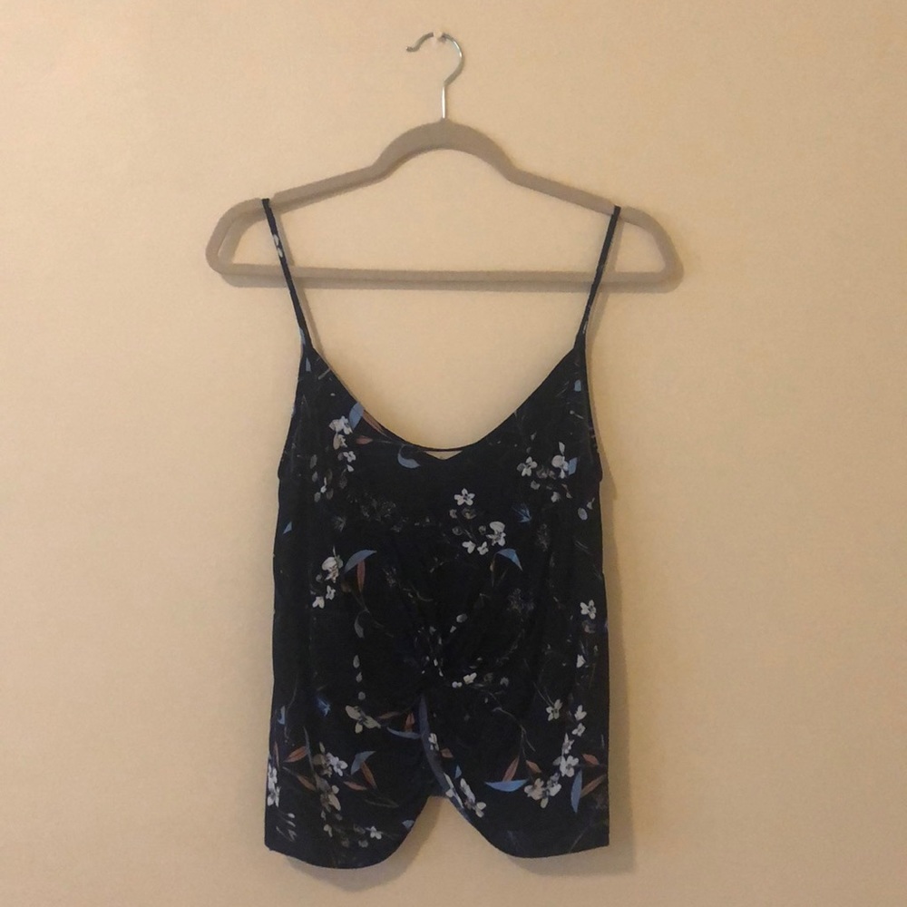 Women’s Tillys Floral Twist Tank Top